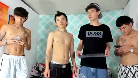 chicos hot online show from December 12, 2024, 10:31 pm