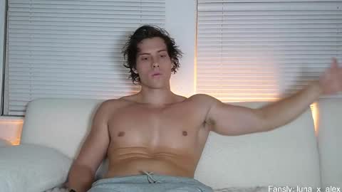 Snapshot of alexandluna chatting on February 10, 2026, 4:49 am Luna Alex online show from February 10, 2026, 4:49 am