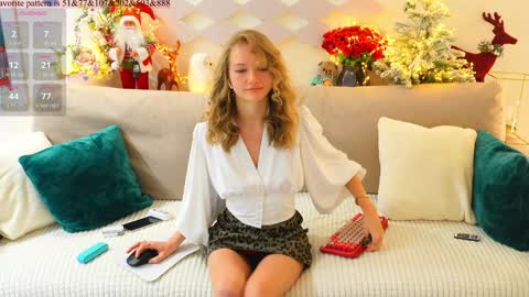 Alexandra Demore online show from January 28, 2025, 1:39 am