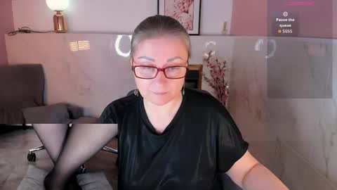 Alexandra online show from May 2, 2026, 8:47 pm