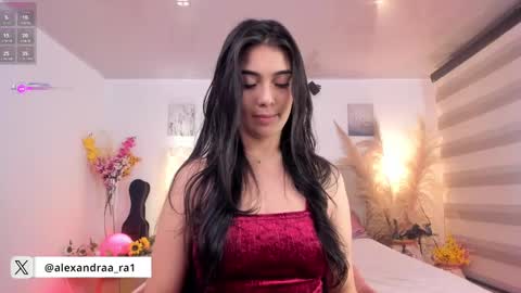 Alexandra Rodriguez online show from February 17, 2025, 4:53 am