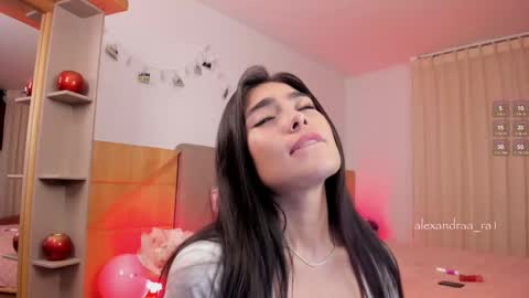 Alexandra Rodriguez online show from September 29, 2025, 11:53 pm