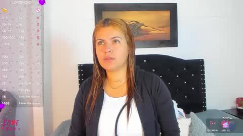 alexandra online show from December 21, 2025, 11:50 am