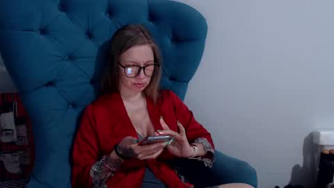Snapshot of alexandrazaryanova chatting on January 25, 2025, 3:19 am Alexandra online show from January 25, 2025, 3:19 am