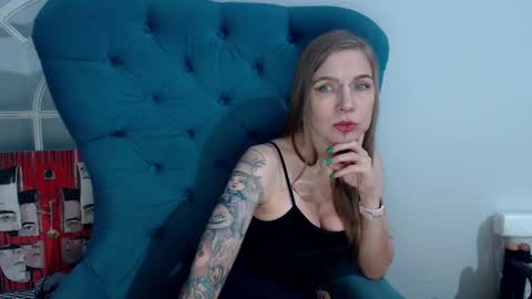 Snapshot of alexandrazaryanova chatting on January 29, 2025, 9:01 am Alexandra online show from January 29, 2025, 9:01 am