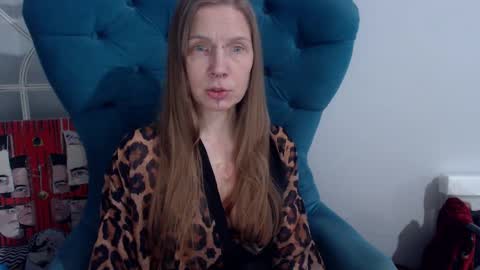 Snapshot of alexandrazaryanova chatting on February 25, 2025, 4:21 pm Alexandra online show from February 25, 2025, 4:21 pm