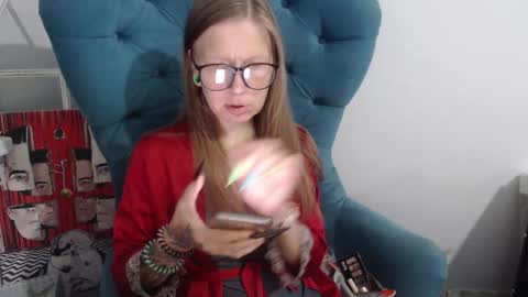 Snapshot of alexandrazaryanova chatting on September 25, 2025, 7:01 am Alexandra online show from September 25, 2025, 7:01 am