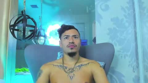 Snapshot of alexandriuwolf chatting on July 22, 2026, 9:50 pm Master Alexandriu online show from July 22, 2026, 9:50 pm
