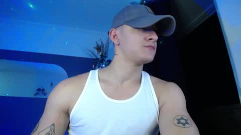 Snapshot of alexandrolovee chatting on December 2, 2024, 8:30 am Alexandro online show from December 2, 2024, 8:30 am