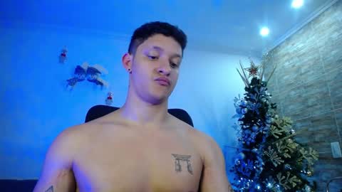 Snapshot of alexandrolovee chatting on January 7, 2025, 8:13 am Alexandro online show from January 7, 2025, 8:13 am