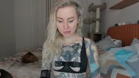 alexarush online show from October 7, 2025, 5:54 pm