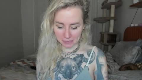 alexarush online show from November 21, 2025, 5:55 pm