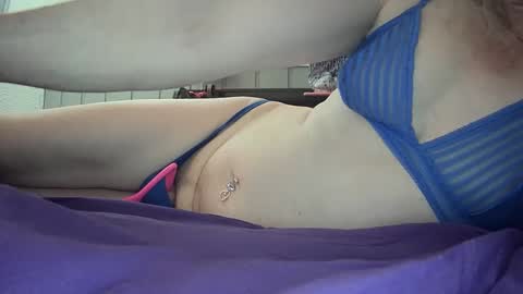 Snapshot of alexassts chatting on January 18, 2025, 4:31 pm alexass online show from January 18, 2025, 4:31 pm