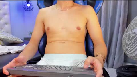 Alex online show from December 13, 2024, 7:15 am