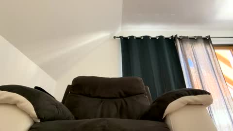 alexcana10 online show from April 7, 2026, 2:50 pm