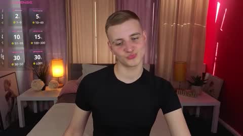 alexcolee online show from March 23, 2026, 2:21 pm