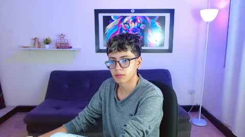 Snapshot of alexcum_18 chatting on April 12, 2026, 1:38 pm alex online show from April 12, 2026, 1:38 pm