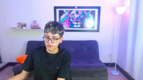 Snapshot of alexcum_18 chatting on April 18, 2026, 7:07 pm alex online show from April 18, 2026, 7:07 pm