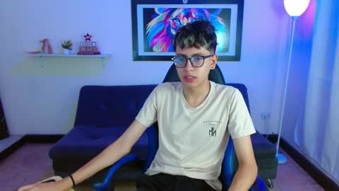 Snapshot of alexcum_18 chatting on May 7, 2026, 2:11 pm alex online show from May 7, 2026, 2:11 pm