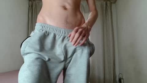 Snapshot of alexey_sweet chatting on December 8, 2024, 4:04 am Alexey sweet online show from December 8, 2024, 4:04 am