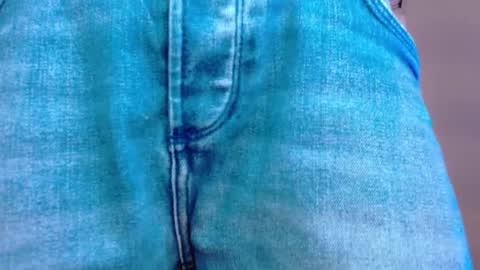 Snapshot of alexgiraldo__ chatting on May 30, 2026, 10:18 pm alexgiraldo__ online show from May 30, 2026, 10:18 pm