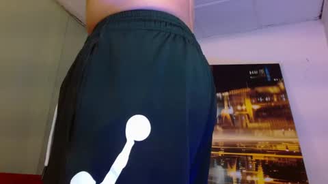 Snapshot of alexgiraldo__ chatting on June 11, 2026, 2:53 am alexgiraldo__ online show from June 11, 2026, 2:53 am