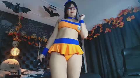 Snapshot of alexhoe_ chatting on October 17, 2025, 8:00 pm Alex online show from October 17, 2025, 8:00 pm