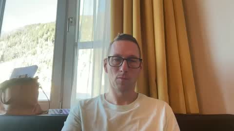 alexhunter4u online show from December 27, 2024, 9:50 am