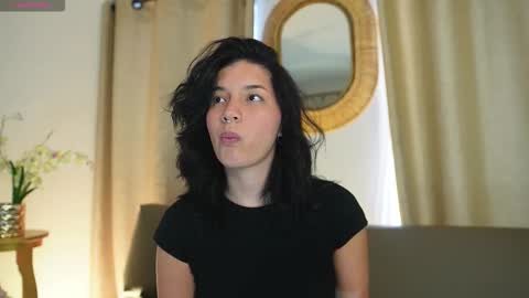 alexia_clark7 online show from February 4, 2026, 8:03 pm