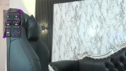 Snapshot of alexiacooperr chatting on February 19, 2025, 3:28 am Alexiaa  Online 1430 to 2100 GMT-5 online show from February 19, 2025, 3:28 am