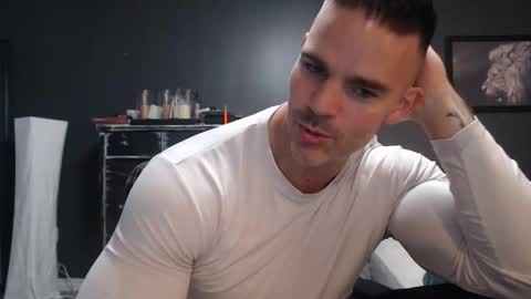 Alex online show from November 8, 2025, 10:19 pm