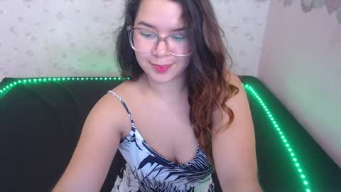 Alexia online show from January 10, 2025, 6:06 pm