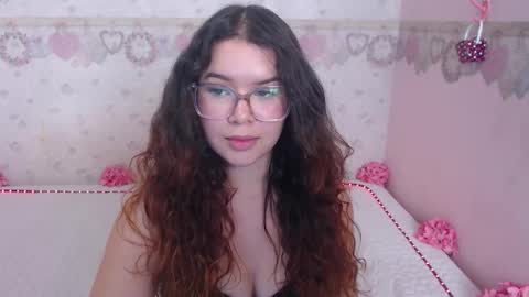 Alexia online show from February 13, 2025, 3:14 pm