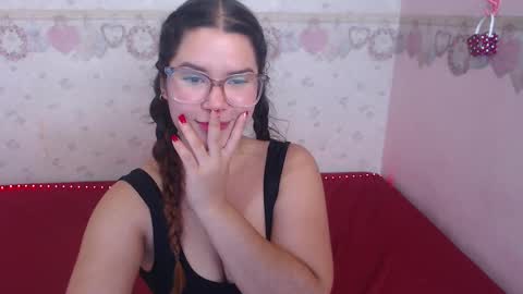 Alexia online show from February 26, 2025, 2:57 pm