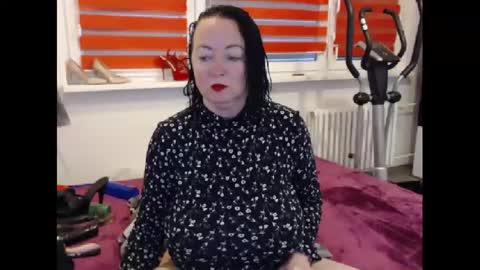 alexie33 online show from January 8, 2025, 9:10 am