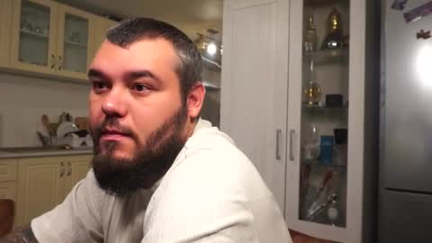 Alex online show from December 3, 2025, 1:02 am