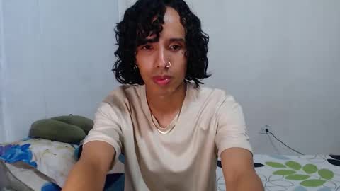 Alexis online show from December 21, 2025, 8:21 am