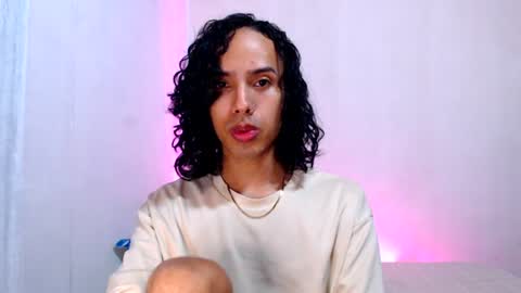 Snapshot of alexis21_ chatting on June 25, 2026, 9:25 am Alexis online show from June 25, 2026, 9:25 am