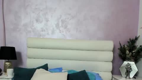 Alexis online show from June 30, 2026, 3:40 am