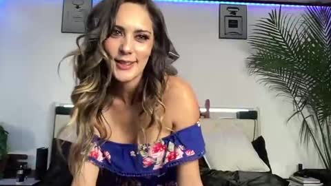 Alexis Amor online show from September 13, 2025, 7:08 am