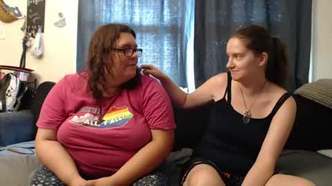 Alexis online show from July 3, 2026, 8:26 pm