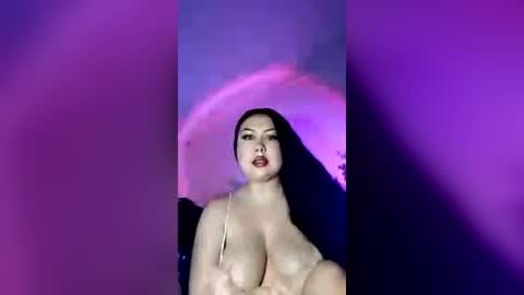 Alexis Bunni online show from August 8, 2026, 2:41 pm