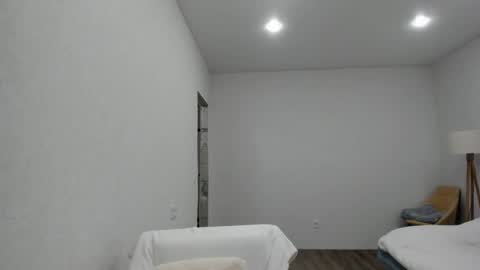 Sosweetcherry online show from December 5, 2025, 10:02 am