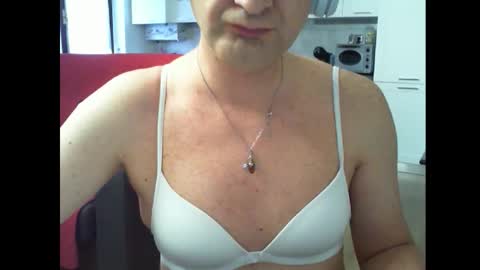 Alexia online show from February 20, 2026, 7:43 am