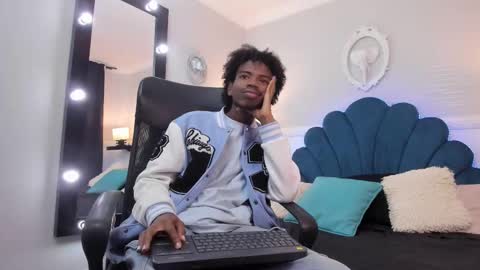 Alex Jaccob online show from October 28, 2025, 1:03 pm