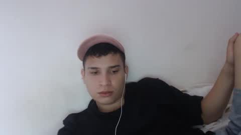 alexking2026 online show from October 8, 2025, 2:47 pm