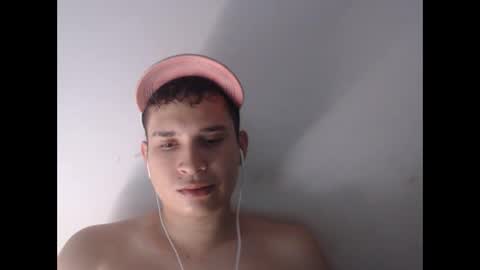 alexking2026 online show from October 9, 2025, 5:44 pm