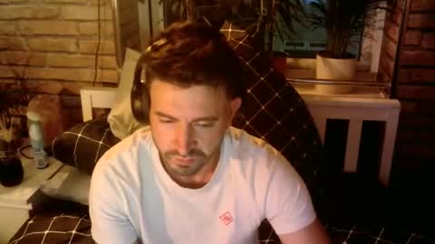 Snapshot of alexlive1 chatting on September 26, 2025, 8:57 pm alexlive1 online show from September 26, 2025, 8:57 pm