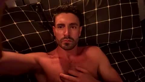 Snapshot of alexlive1 chatting on October 2, 2025, 11:45 pm alexlive1 online show from October 2, 2025, 11:45 pm