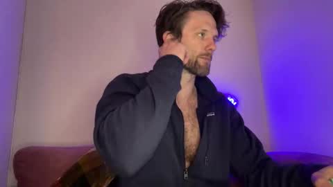 Snapshot of alexmanndickerson chatting on November 6, 2025, 3:13 pm Alex Mann online show from November 6, 2025, 3:13 pm